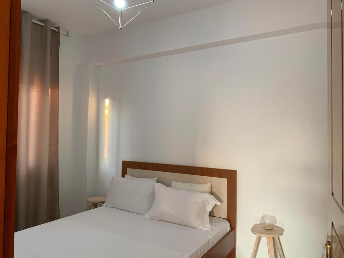 Kenza Apartments Sarandë Værelse billede