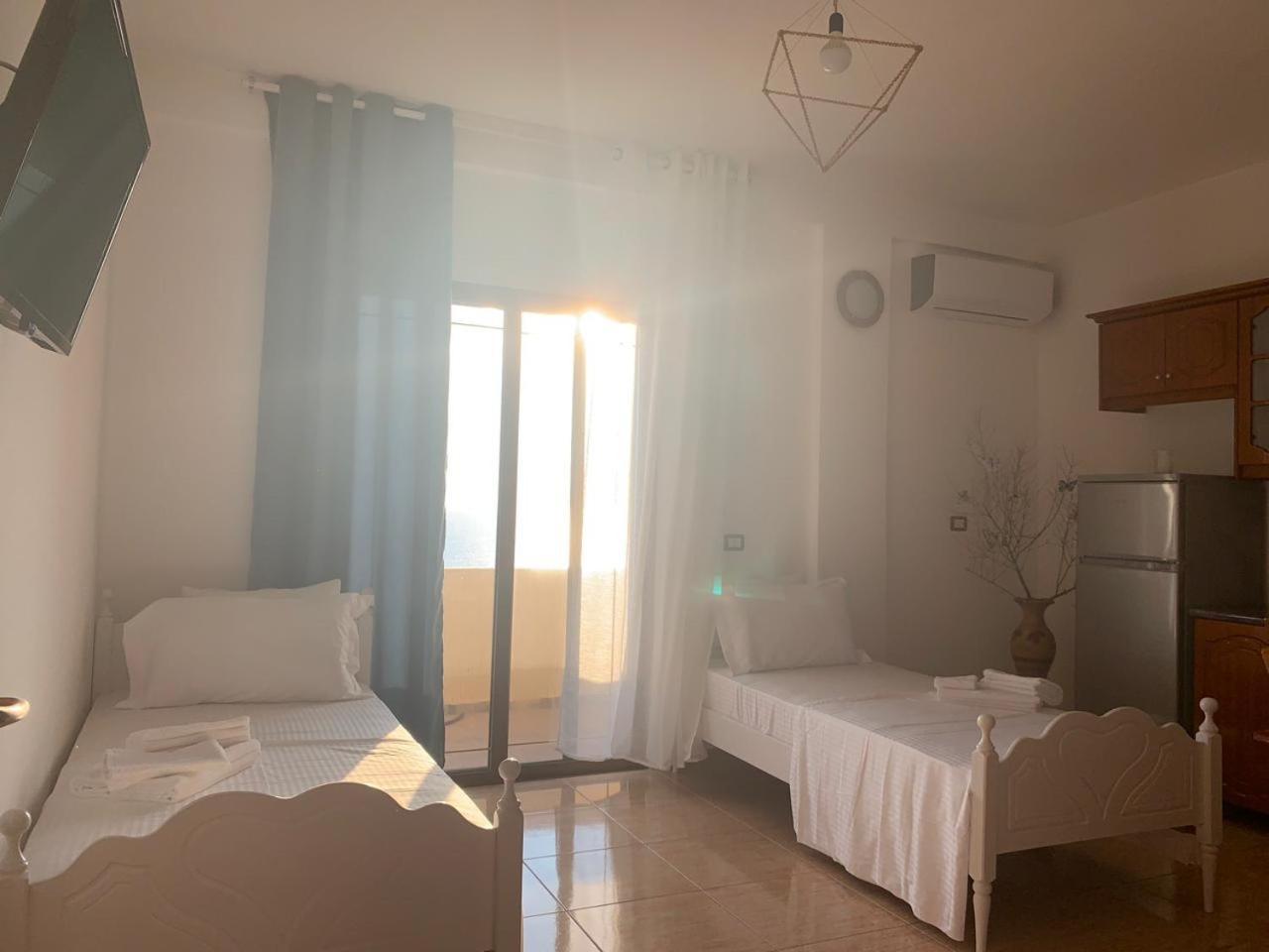 Kenza Apartments Sarandë Værelse billede