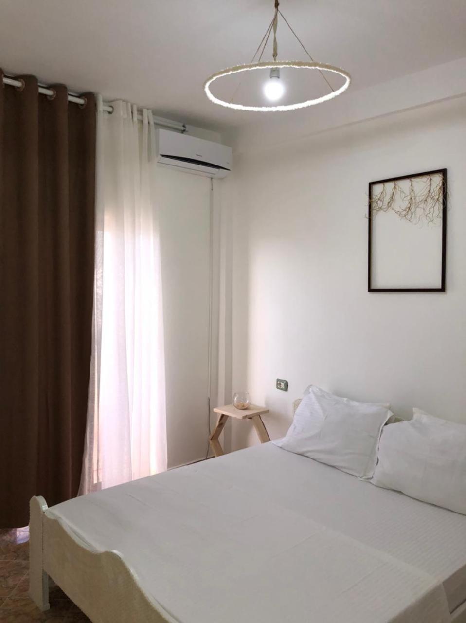 Kenza Apartments Sarandë Værelse billede